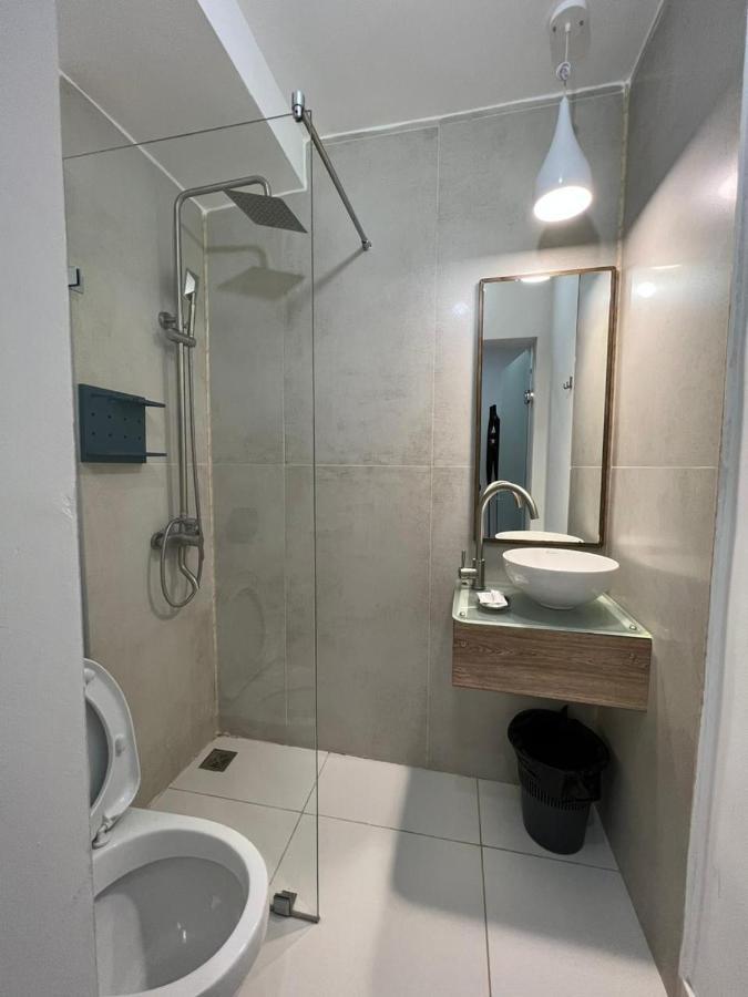 Tourist Hotel 쉼켄트 외부 사진