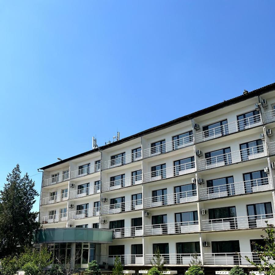 Tourist Hotel 쉼켄트 외부 사진