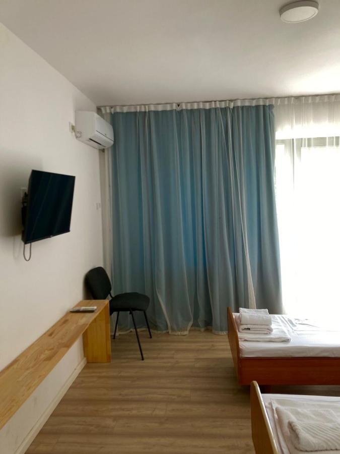 Tourist Hotel 쉼켄트 외부 사진
