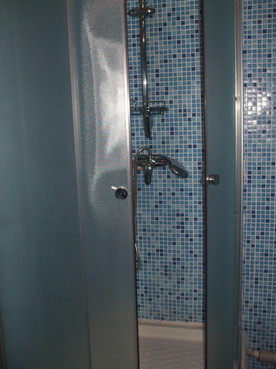 Tourist Hotel 쉼켄트 외부 사진